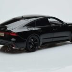 Audi RS7 C8 Sportback Mørk Kengfai 1:18