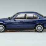 BMW Alpina B10 4.6 E34 Blå MCG 1:18