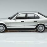 BMW Alpina B10 4.6 E34 Silver MCG 1:18