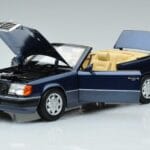 Mercedes 300 CE-24 A124 Cabriolet Nautical Blue Begrænset Udgave Norev 1:18