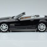 Mercedes SL500 R230 Sort Norev 1:18