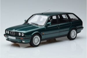 BMW 325i E30 Touring Grøn Metallic Norev 1:18
