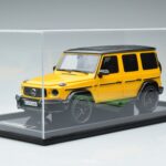 Mercedes Mercedes AMG G63 W463 Gul MotorHelix 1:18 1:18 Resin