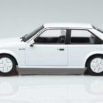 Opel Opel Kadett D GTE Hatchback Hvid MCG 1:18 1:18 Metal