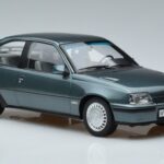 Opel Opel Kadett E GSi Blå Metallic Norev 1:18 1:18 Metal