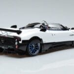 Pagani Pagani Zonda HP Barchetta Kulfiber Hvid LCD 1:18 1:18 Metal