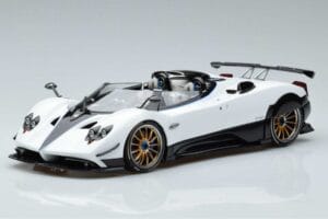 Pagani Zonda HP Barchetta Kulfiber Hvid LCD 1:18