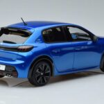 Peugeot Peugeot 208 GT Line Blå Otto 1:18 1:18 Resin