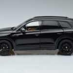 Volkswagen Volkswagen Touareg CR Sort FAW 1:18 1:18 Metal