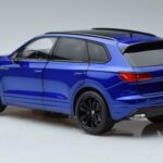 Volkswagen Volkswagen Touareg CR Blå FAW 1:18 1:18 Metal