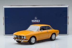 Alfa Romeo 1750 GTV Gul Norev 1:18 187910 Metal — billede 7 af 7
