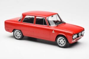 Alfa Romeo Giulia Nuova Super Rød Custom Wheels MCG 1:18 MCG18333 Metal — billede 4 af 6