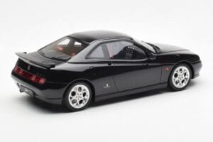 Alfa Romeo GTV V6 916 Sort Otto 1:18 OT1057 Resin — billede 2 af 6