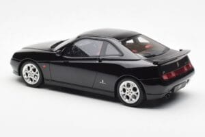 Alfa Romeo GTV V6 916 Sort Otto 1:18 OT1057 Resin — billede 5 af 6