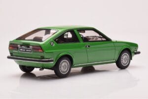 Alfa Romeo Alfasud Sprint Grøn Otto 1:18 OT1043 Resin — billede 2 af 6