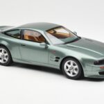 Aston Martin V8 Vantage Grøn GT Spirit 1:18 GT345 - image 4 of 6