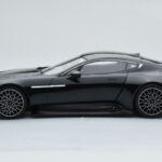 Aston Martin Victor Sort GT Spirit 1:18 - image 3 of 6