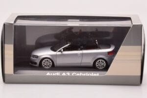 Audi A3 8P Cabriolet Sølv Minichamps 1:43 5010803323 Metal — billede 4 af 4