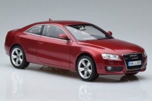 Audi A5 B8 Granatærterød Norev 1:18 188352 Metal — billede 5 af 7