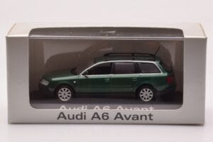 Audi A6 C5 Avant Grøn Minichamps 1:43 5010106213 Metal — billede 4 af 4