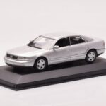 Audi A8 D2 Sølv Minichamps 1:43 - image 2 of 4