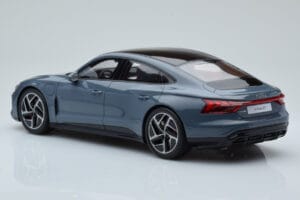 Audi E-Tron GT Grå GT Spirit 1:18 GT393 Resin — billede 5 af 6