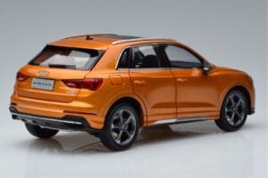 Audi Q3 F3 Orange FAW 1:18 05730Q32019 Metal — billede 3 af 7
