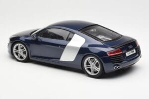 Audi R8 4.2 FSI V8 Blå Kyosho 1:18 09213BL Metal — billede 7 af 8