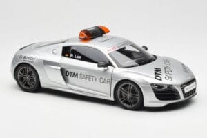 Audi R8 5.2 DTM Safety Car 2010 Kyosho 1:18 09216DTM Metal — billede 6 af 8
