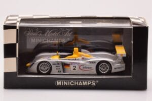 Audi R8 Infineon #2 L. Aiello / R. Capello / Pescatori 2nd Place 24 Hours of Le Mans 2001 Minichamps 1:43 400011202 Metal — billede 4 af 4