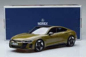 Audi RS E-Tron GT Olivengrøn Norev 1:18 188380 Metal — billede 6 af 6