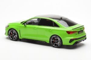 Audi RS3 8Y Sedan Grøn MCG 1:18 MCG18449 Metal — billede 5 af 6