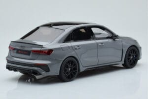 Audi RS3 8Y Sedan Performance Edition Grå GT Spirit 1:18 GT885 Resin — billede 2 af 6