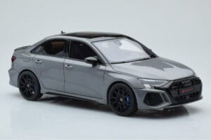 Audi RS3 8Y Sedan Performance Edition Grå GT Spirit 1:18 GT885 Resin — billede 4 af 6