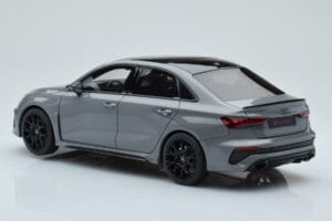 Audi RS3 8Y Sedan Performance Edition Grå GT Spirit 1:18 GT885 Resin — billede 5 af 6