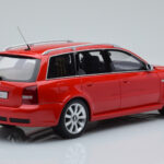 Audi RS4 B5 Avant Rød Otto 1:18 - image 2 of 6