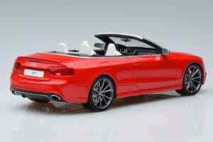 Audi RS5 B8 Cabriolet Rød GT Spirit 1:18 GT724 Resin — billede 2 af 5