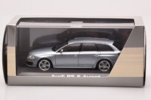 Audi RS6 C6 Monza Sølv Minichamps 1:43 5010710213 Metal — billede 4 af 4