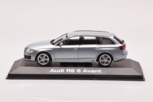 Audi RS6 C6 Monza Sølv Minichamps 1:43 5010710213
