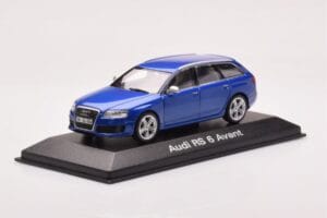 Audi RS6 C6 Sepang Blå Minichamps 1:43 5010710223 Metal — billede 2 af 4