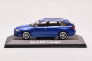 Audi RS6 C6 Sepang Blå Minichamps 1:43 5010710223