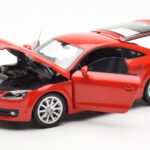Audi TT 8J Rød Metallic Minichamps 1:18 - image 2 of 8