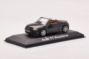 Audi TT 8N Roadster Grå Minichamps 1:43 430017235 Metal — billede 2 af 4