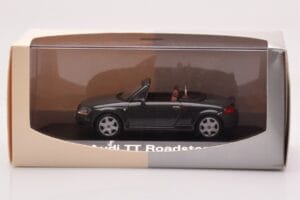 Audi TT 8N Roadster Grå Minichamps 1:43 430017235 Metal — billede 4 af 4