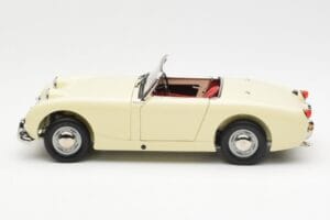 Austin-Healey Sprite Mk I Open Old English Hvid Kyosho 1:18 08953EW Metal — billede 4 af 8