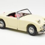 Austin-Healey Sprite Mk I Open Old English Hvid Kyosho 1:18 08953EW - image 6 of 8