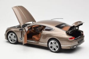 Bentley Continental GT Dark Cashmere Metallic Norev 1:18 182781 Metal — billede 5 af 8