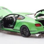 Bentley Continental GT3-R Apple Grøn Almost Real 1:18 - image 5 of 8