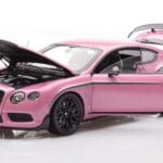 Bentley Continental GT3-R Passion Lyserød Almost Real 1:18 - image 2 of 8
