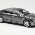 Bentley Flying Spur W12 Granite Grå Kyosho 1:18 08891GN - image 6 of 8